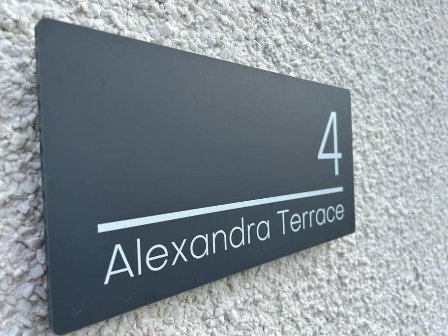 فيلا Caernarfon Modern Townhouse Snowdonia المظهر الخارجي الصورة