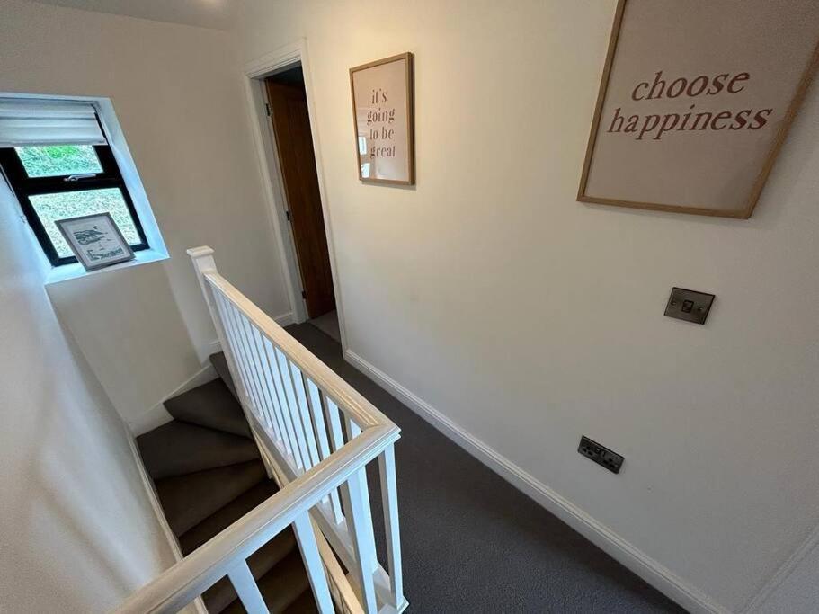 فيلا Caernarfon Modern Townhouse Snowdonia المظهر الخارجي الصورة